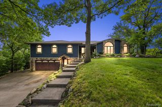 7291 Parkwood Drive, Tyrone Township, MI 48430