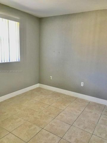14951 SW 82nd Ln 17-405, Miami, FL 33193