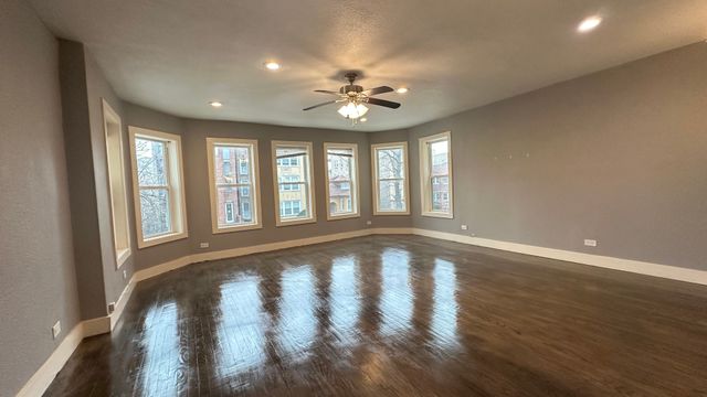 6207 N Talman Avenue 2, Chicago, IL 60659