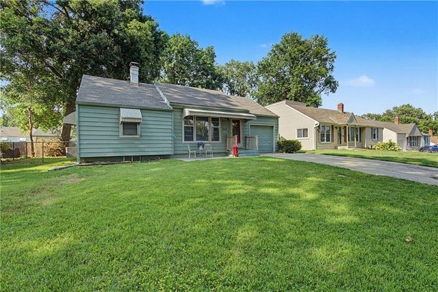 606 NE 43rd Terrace, Kansas City, MO 64116