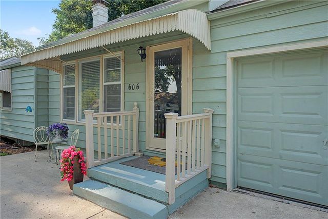 606 NE 43rd Terrace, Kansas City, MO 64116