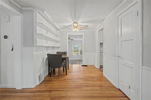 606 NE 43rd Terrace, Kansas City, MO 64116