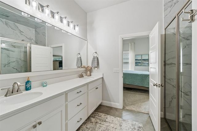 10005 Glover River Drive, Yukon, OK 73099