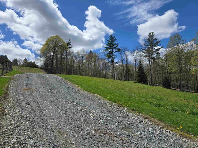 847 Simonsville Road, Andover, VT 05143