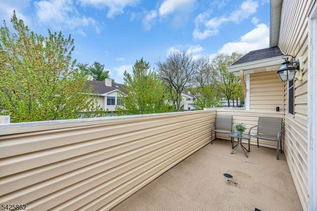 33 Foxwood Court, Bedminster Twp., NJ 07921