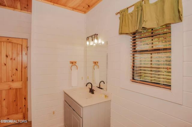 410 Buena Vista Drive, Sevierville, TN 37876