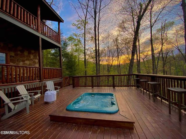 410 Buena Vista Drive, Sevierville, TN 37876