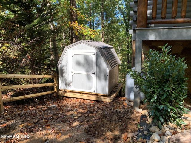 410 Buena Vista Drive, Sevierville, TN 37876