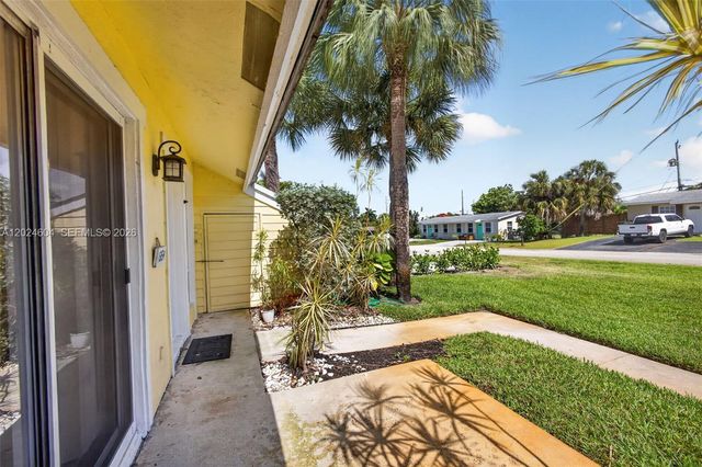 1954 Windsor Drive 1954, North Palm Beach, FL 33408