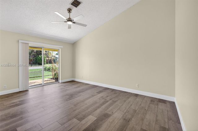 1954 Windsor Drive 1954, North Palm Beach, FL 33408