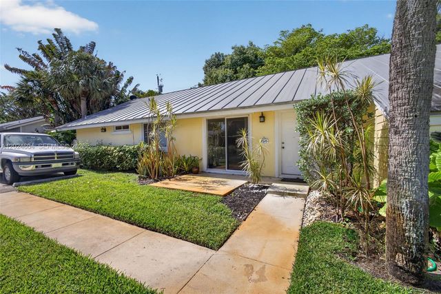 1954 Windsor Drive 1954, North Palm Beach, FL 33408