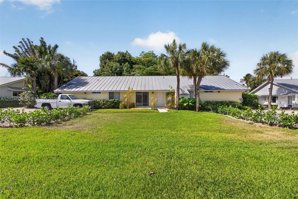 1954 Windsor Drive 1954, North Palm Beach, FL 33408