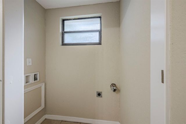 523 CARVER BOULEVARD, Orlando, FL 32810