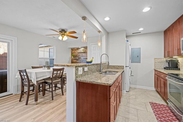 4920 Adelia DR, Virginia Beach, VA 23455