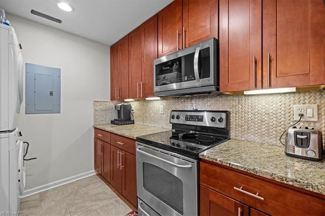 4920 Adelia DR, Virginia Beach, VA 23455