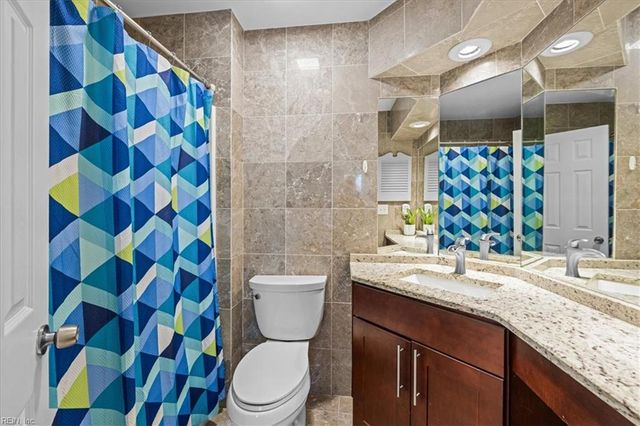 4920 Adelia DR, Virginia Beach, VA 23455