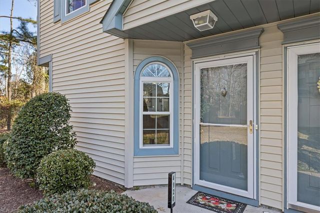 4920 Adelia DR, Virginia Beach, VA 23455