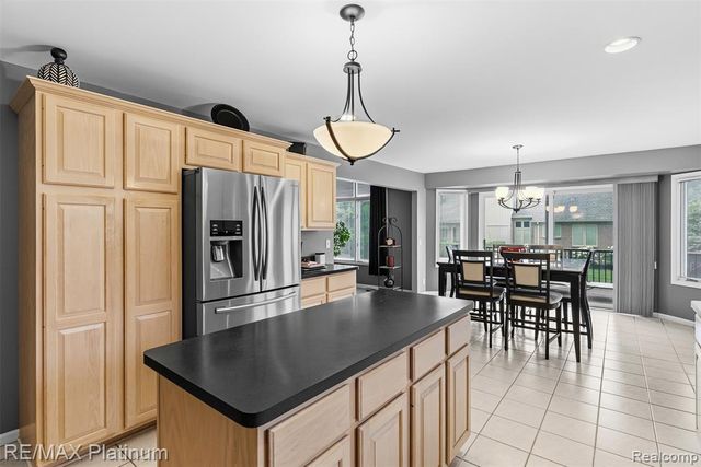 52655 Chestnut Grove Lane, Utica, MI 48316