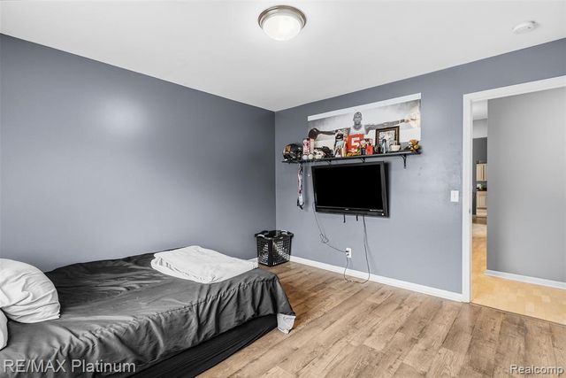 52655 Chestnut Grove Lane, Utica, MI 48316