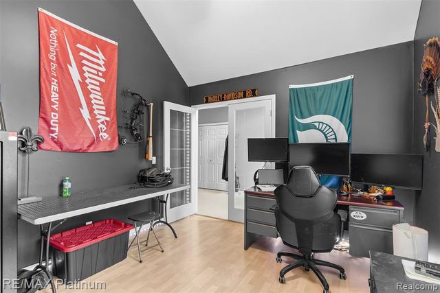 52655 Chestnut Grove Lane, Utica, MI 48316