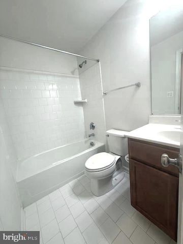 8177 AGNES LN, Manassas, VA 20110