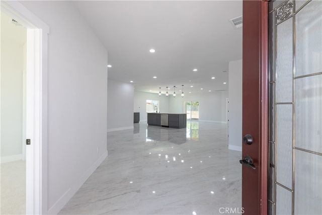 26826 Silver Lakes Parkway, Helendale, CA 92342