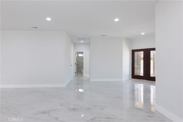 26826 Silver Lakes Parkway, Helendale, CA 92342