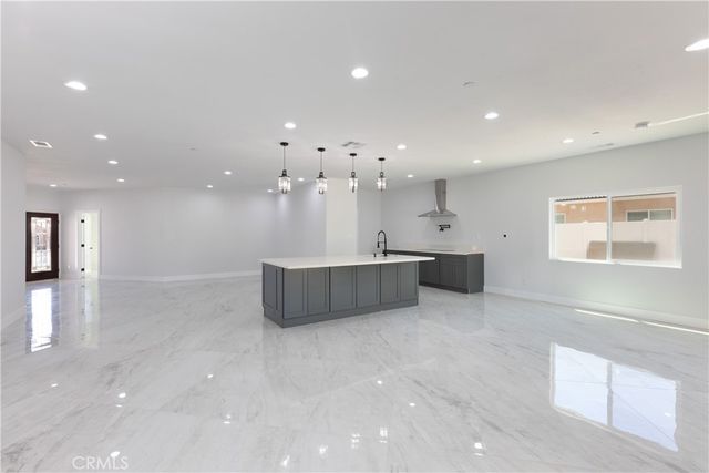 26826 Silver Lakes Parkway, Helendale, CA 92342