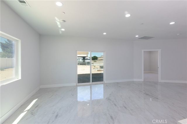 26826 Silver Lakes Parkway, Helendale, CA 92342