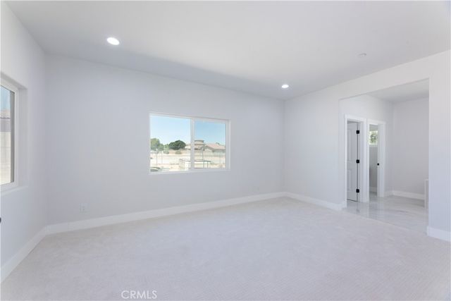 26826 Silver Lakes Parkway, Helendale, CA 92342