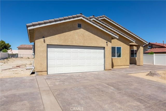 26826 Silver Lakes Parkway, Helendale, CA 92342