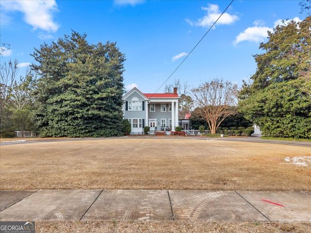 314 W Church Street, Fort Valley, GA 31030