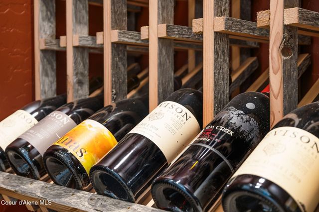 1569 Gooby Rd, Sandpoint, ID 83864