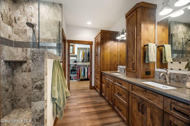 1569 Gooby Rd, Sandpoint, ID 83864