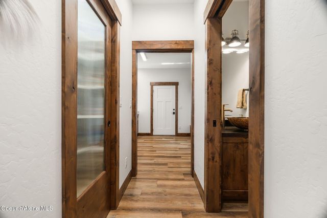 1569 Gooby Rd, Sandpoint, ID 83864