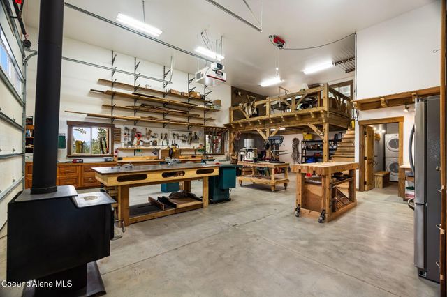 1569 Gooby Rd, Sandpoint, ID 83864