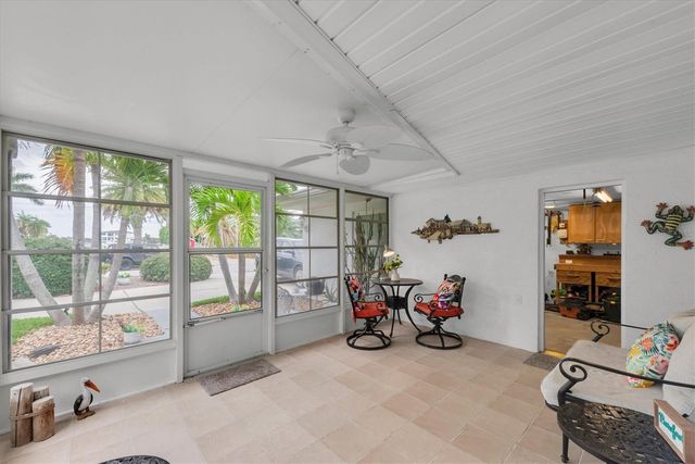 55 A DOLPHIN DRIVE, Treasure Island, FL 33706