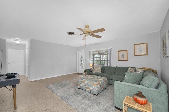 55 A DOLPHIN DRIVE, Treasure Island, FL 33706