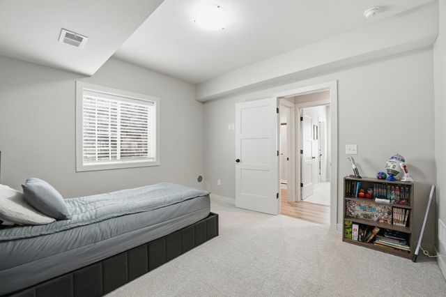 15291 W 172nd Place, Olathe, KS 66062