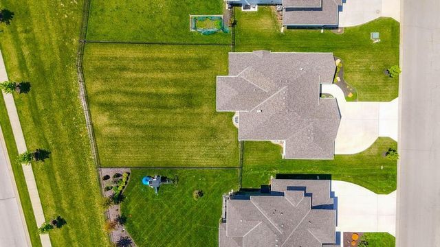 15291 W 172nd Place, Olathe, KS 66062