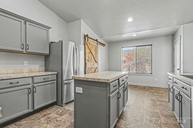 16603 N Fielding Way, Nampa, ID 83687