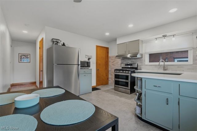 1366 Harris Highway, Parkersburg, WV 26101