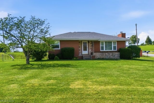 1366 Harris Highway, Parkersburg, WV 26101