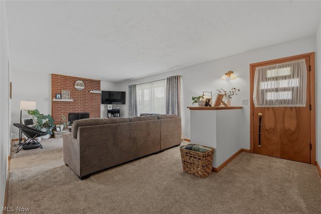 1366 Harris Highway, Parkersburg, WV 26101