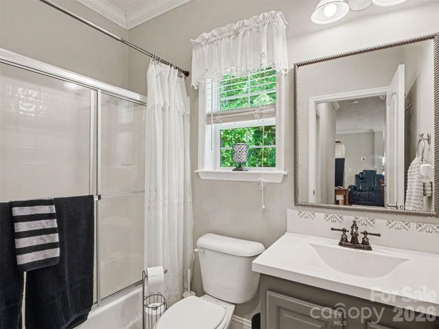 915 Ostwalt Amity Road, Statesville, NC 28677