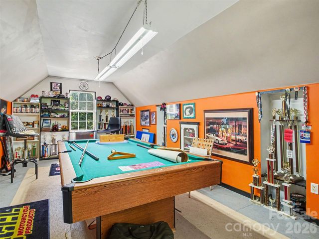 915 Ostwalt Amity Road, Statesville, NC 28677