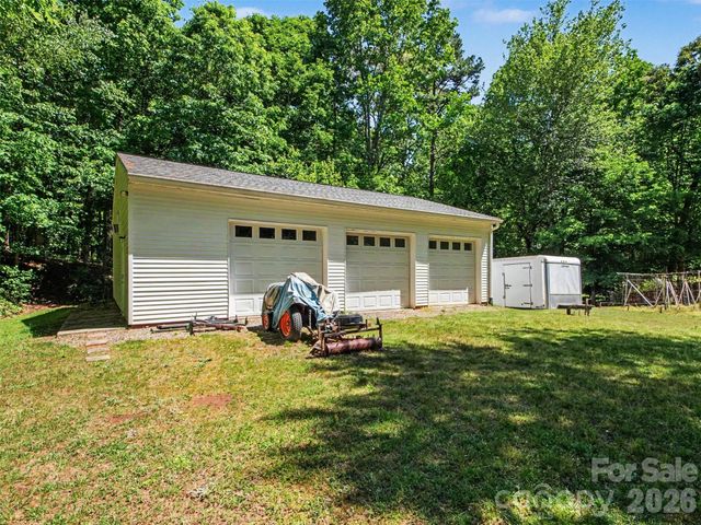 915 Ostwalt Amity Road, Statesville, NC 28677