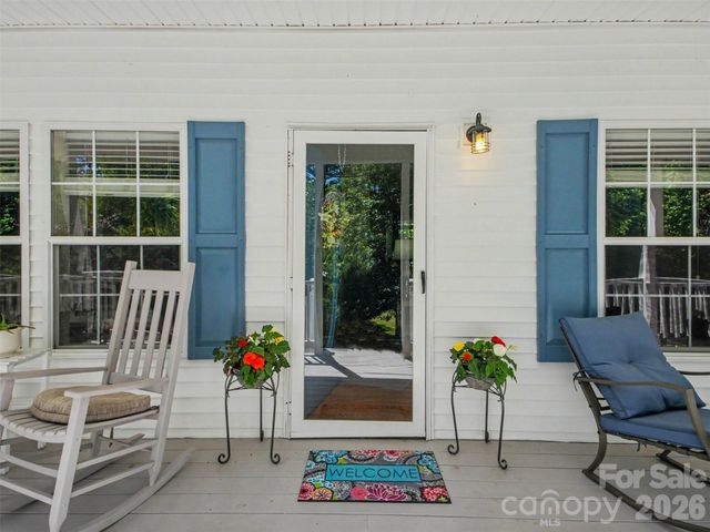 915 Ostwalt Amity Road, Statesville, NC 28677