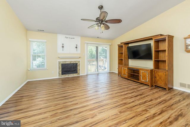 448 DURHAM CT, West Deptford, NJ 08051