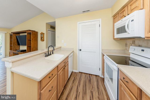448 DURHAM CT, West Deptford, NJ 08051
